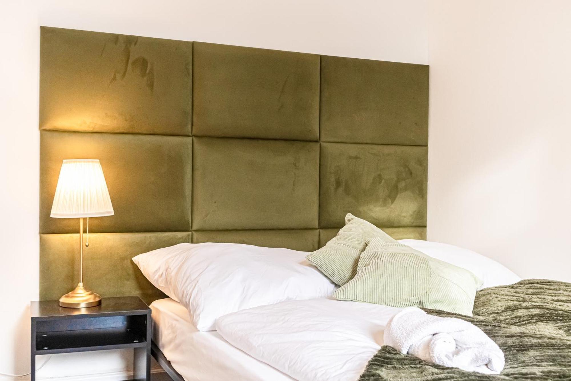Friendly 2br Apt- Near U6 Station Am Schoepfwerk Apartament