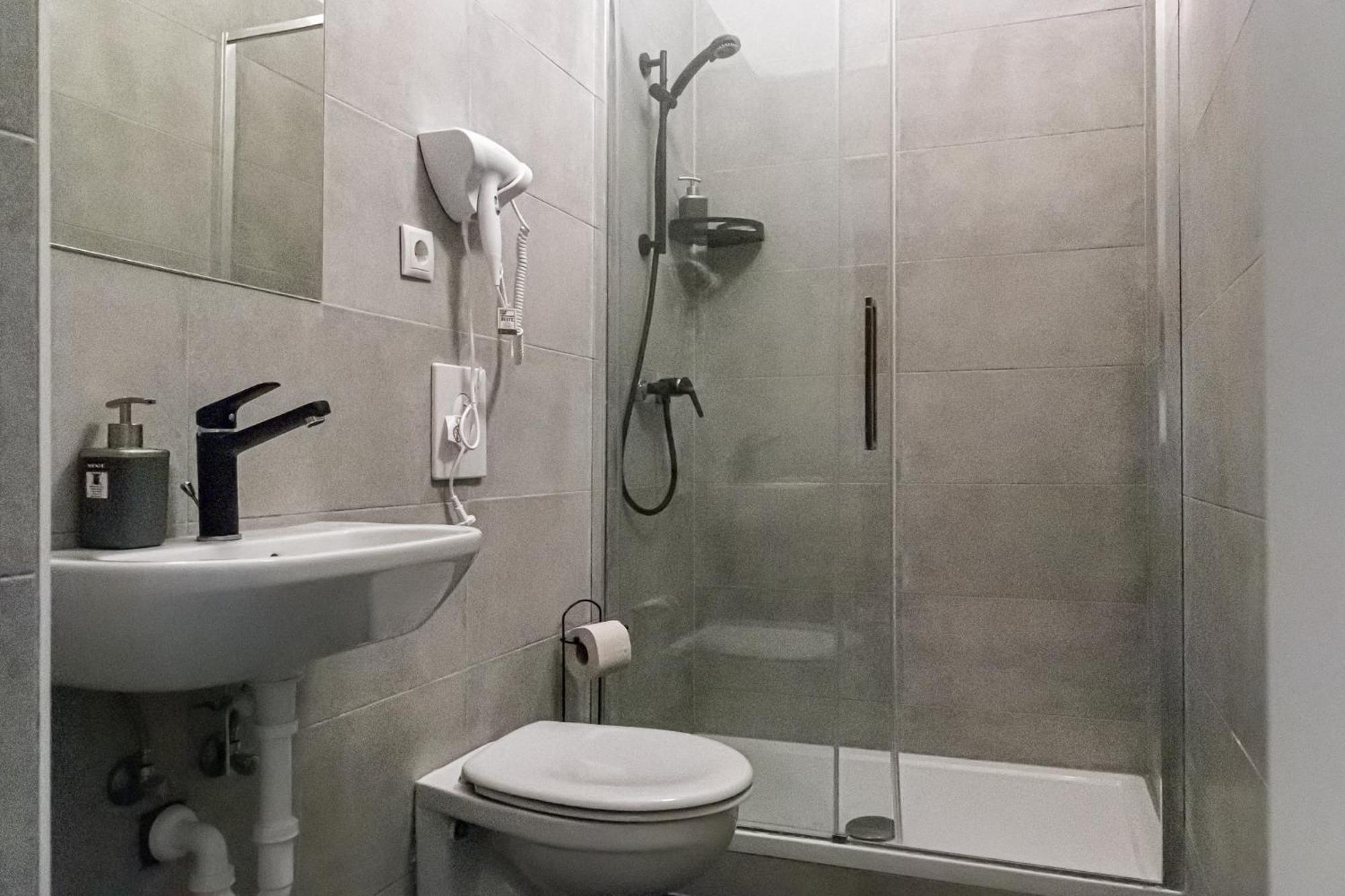 Apartament Friendly 2br Apt- Near U6 Station Am Schoepfwerk